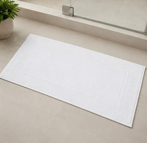 POLTEX HeritageFrame Tufted Bath Rug – 20 × 32 Inches