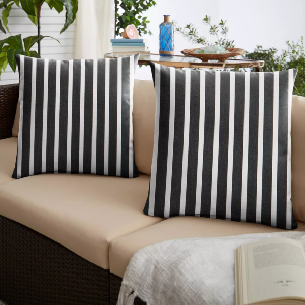 2 Sunbrella Stripe Pillow Black-White